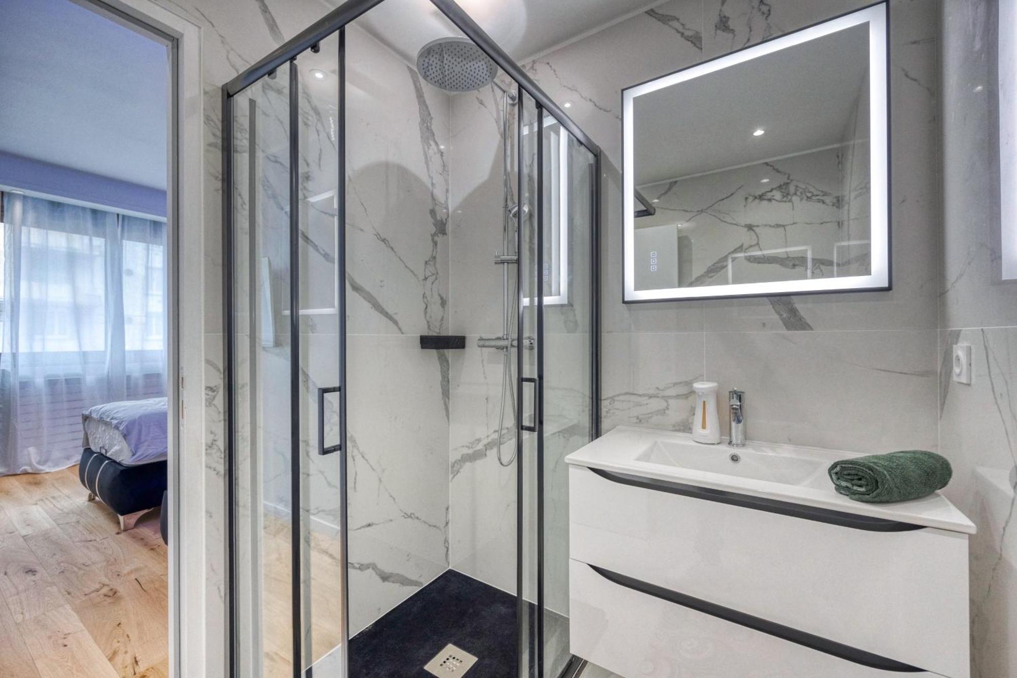 Chez Flo Apartment Grenoble Bagian luar foto